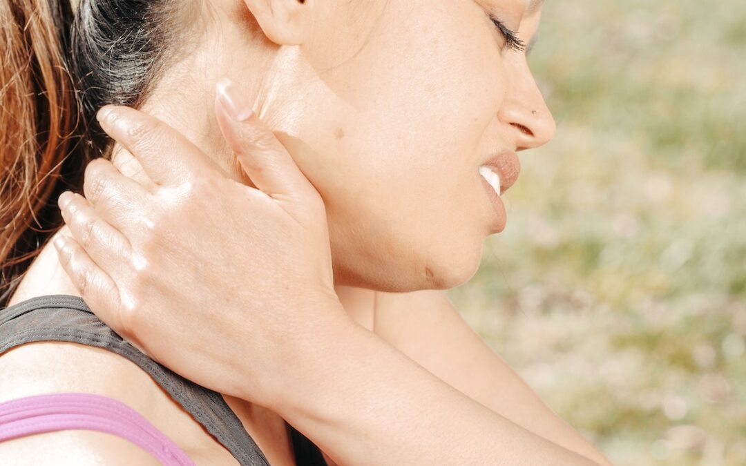 Have Back and Neck Pain? Easy Tips to Relieve the Pain